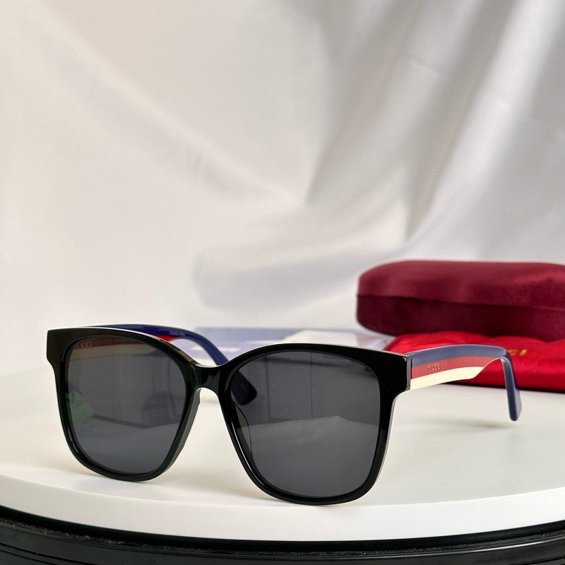 Gucci Sunglasses 268